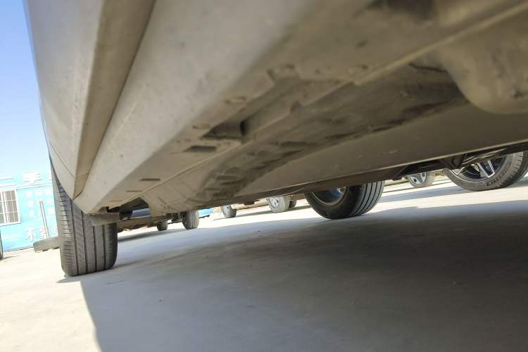 Used Buick Encore GX 2020 20T CVT Two-Wheel Drive Luxury Version Right Side Sill