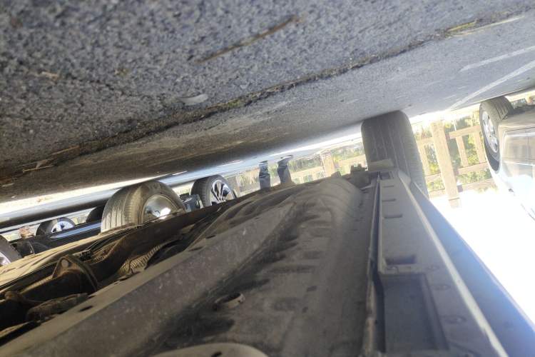 Used Buick Encore GX 2020 20T CVT Two-Wheel Drive Flagship Version Right Side Sill
