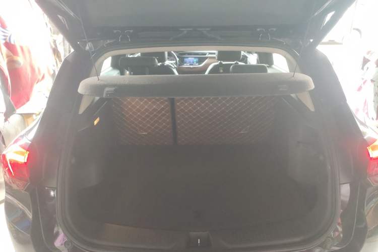 Used Buick Encore GX 2020 20T CVT Two-Wheel Drive Luxury Version Trunk