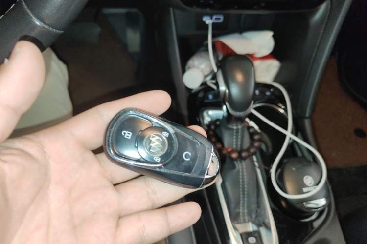 Used Buick Encore GX 2020 20T CVT Two-Wheel Drive Luxury Version Vehicle Key