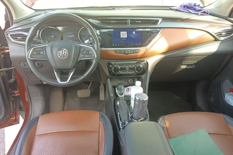 Used Buick Encore GX 2020 20T CVT Two-Wheel Drive Flagship Version Center Console