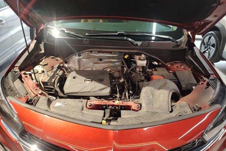 Used Buick Encore GX 2020 20T CVT Two-Wheel Drive Luxury Version Engine Bay