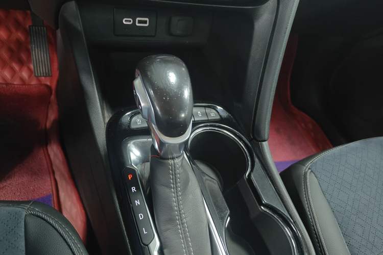 Used Buick Encore GX 2020 20T CVT Two-Wheel Drive Luxury Version Gear Lever
