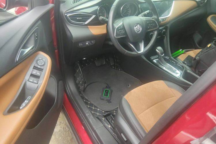 Used Buick Encore GX 2020 20T CVT Two-Wheel Drive Luxury Version Interior 3