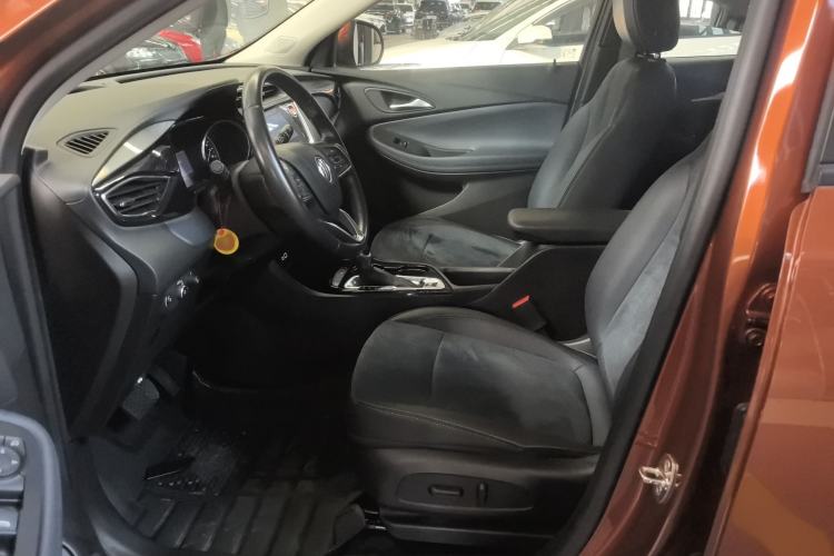 Used Buick Encore GX 2020 20T CVT Two-Wheel Drive Luxury Version Left Front Seat