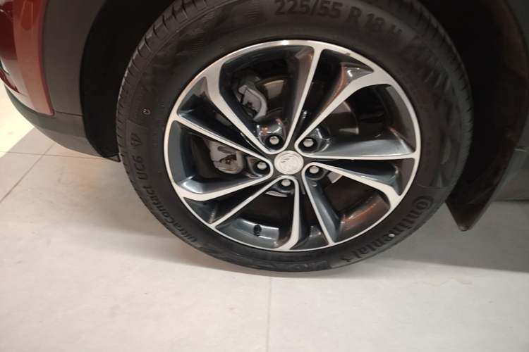 Used Buick Encore GX 2020 20T CVT Two-Wheel Drive Luxury Version Left Front Wheel Hub