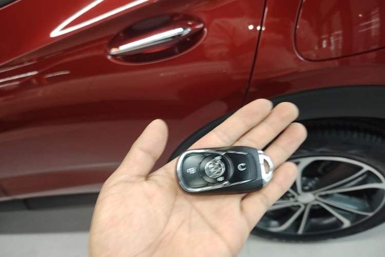 Used Buick Encore GX 2020 20T CVT Two-Wheel Drive Luxury Version Vehicle Key