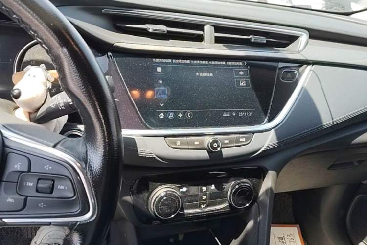 Used Buick Encore GX 2020 20T CVT Two-Wheel Drive Luxury Version Audio And AC Panel