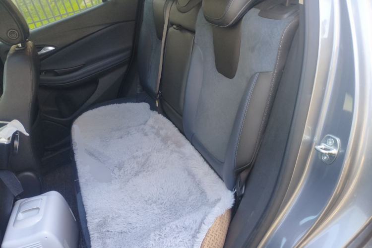 Used Buick Encore GX 2020 20T CVT Two-Wheel Drive Luxury Version Left Rear Seat