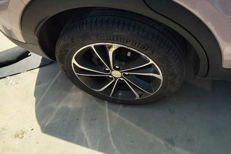 Used Buick Encore GX 2020 20T CVT Two-Wheel Drive Luxury Version Right Rear Wheel Hub