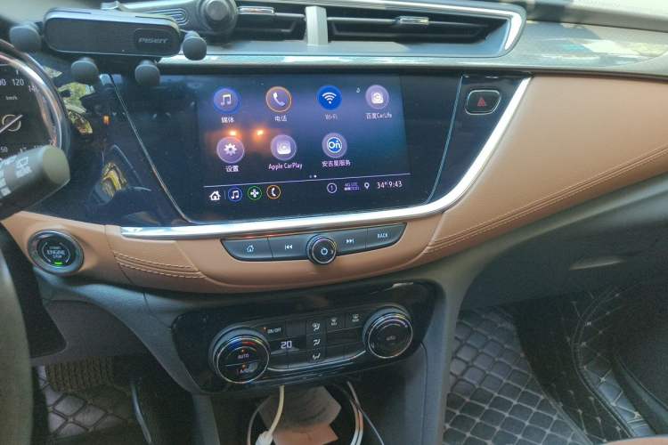 Used Buick Encore GX 2020 20T CVT Two-Wheel Drive Luxury Version Audio And AC Panel