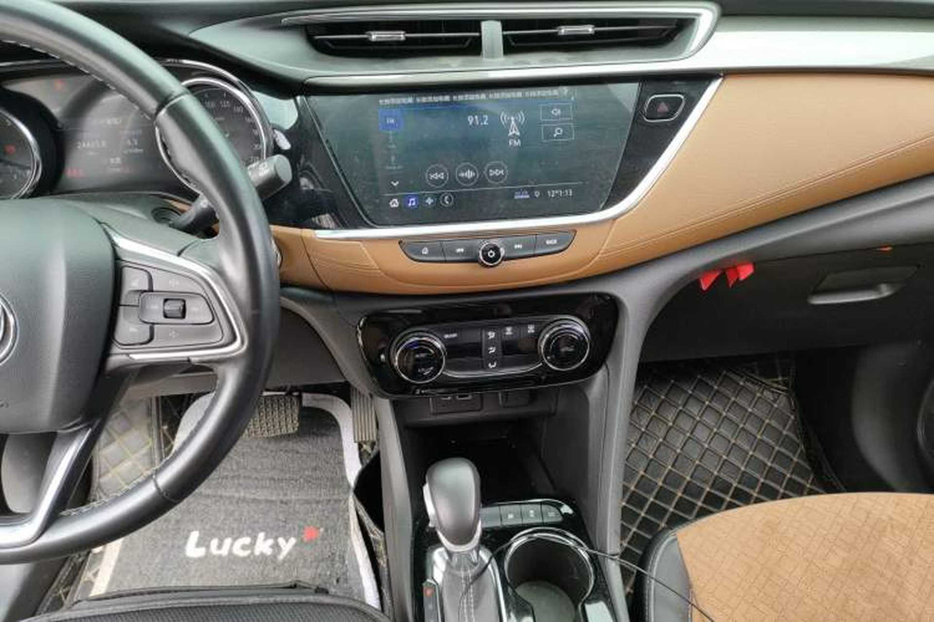 Used Buick Encore GX 2020 20T CVT Two-Wheel Drive Luxury Version Audio And AC Panel