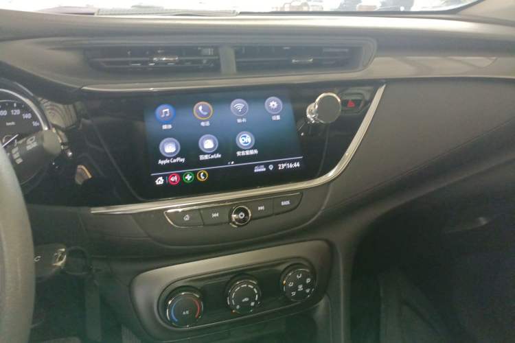 Used Buick Encore GX 2020 20T CVT Two-Wheel Drive Luxury Version Audio And AC Panel