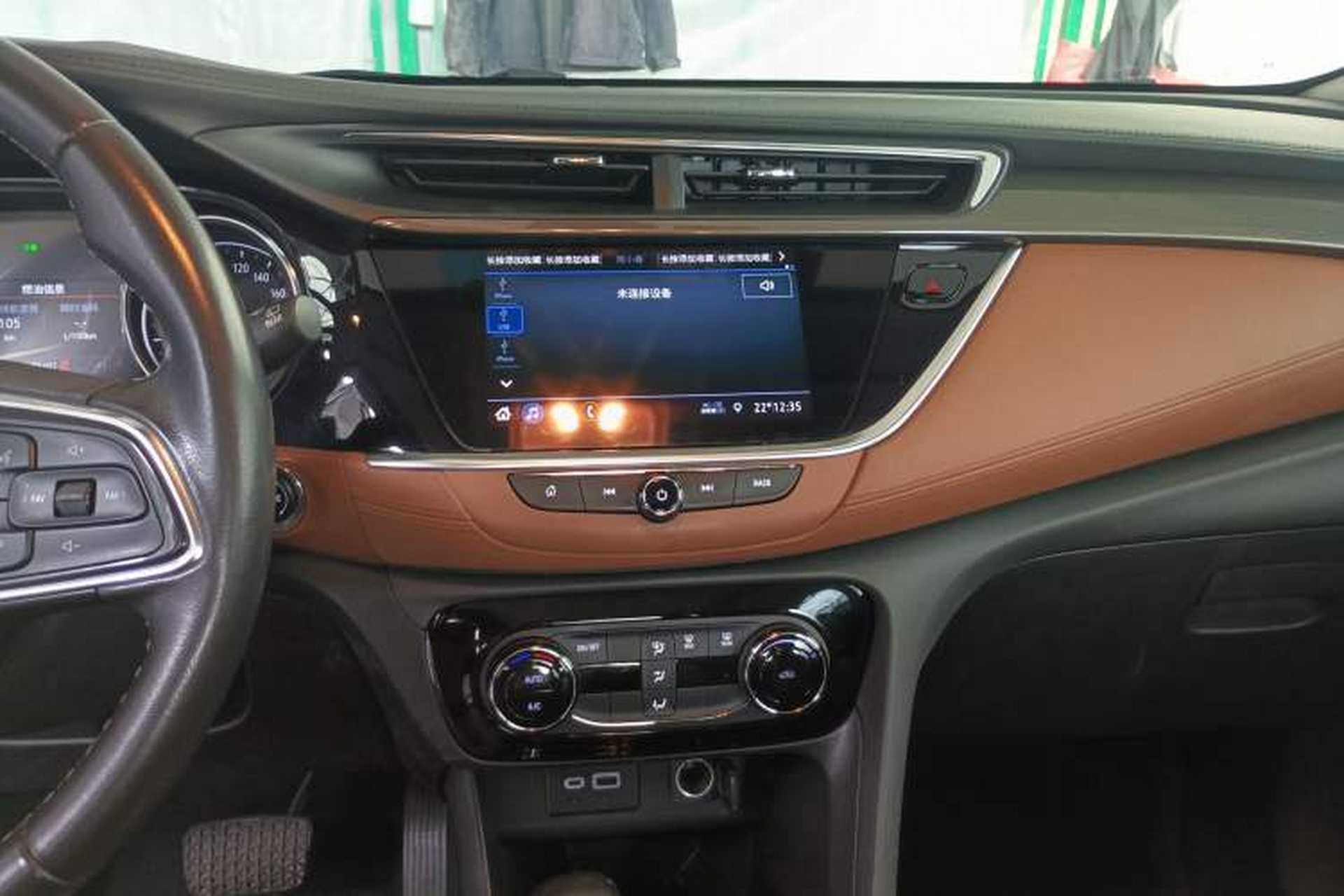 Used Buick Encore GX 2020 20T CVT Two-Wheel Drive Luxury Version Audio And AC Panel