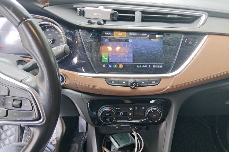 Used Buick Encore GX 2020 20T CVT Two-Wheel Drive Luxury Version Audio And AC Panel