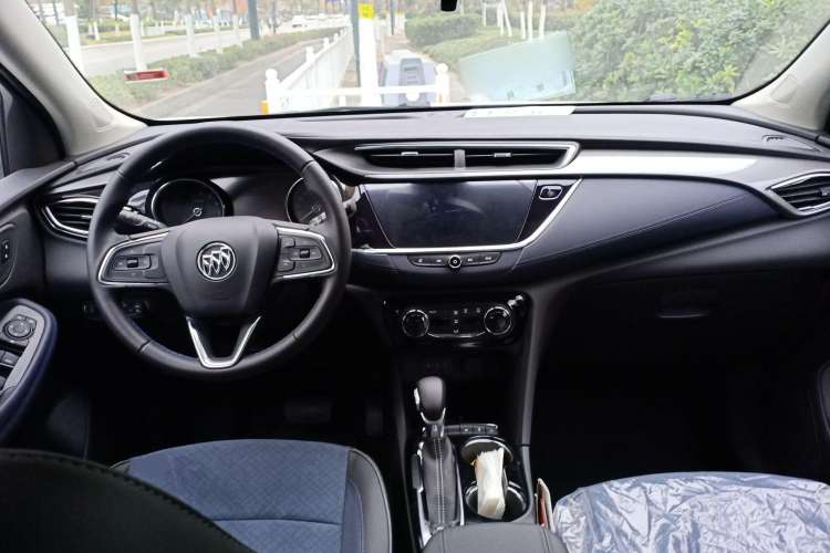 Used Buick Encore GX 2020 20T CVT Two-Wheel Drive Luxury Version Center Console