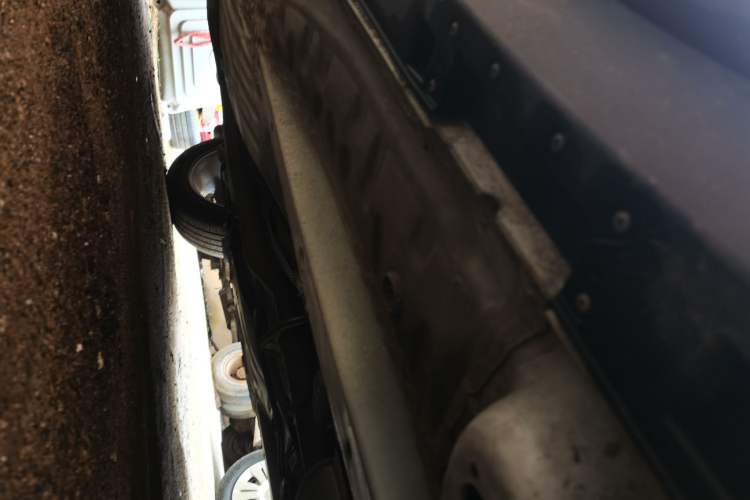 Used Buick Encore GX 2020 20T CVT Two-Wheel Drive Luxury Version Chassis Front Right