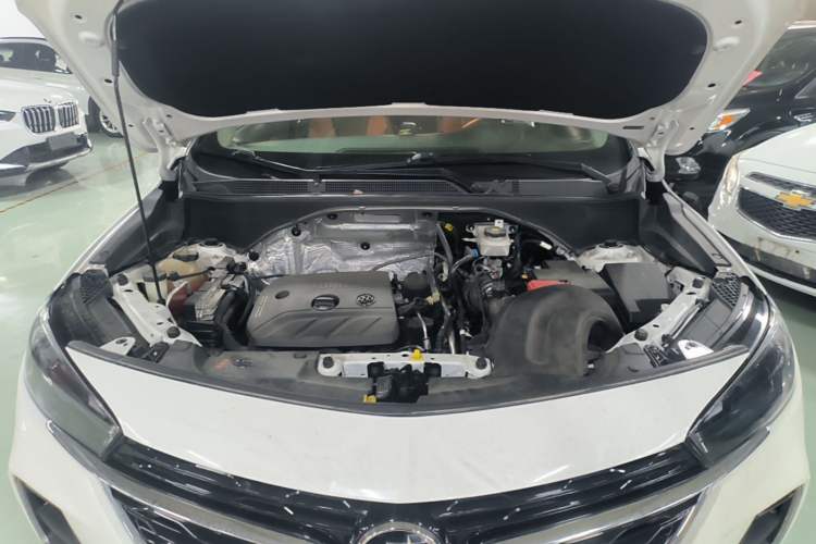 Used Buick Encore GX 2020 20T CVT Two-Wheel Drive Luxury Version Engine Bay