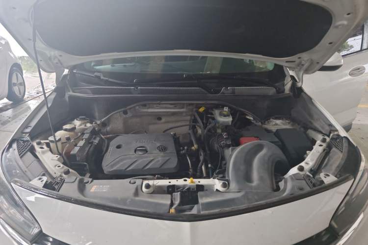 Used Buick Encore GX 2020 20T CVT Two-Wheel Drive Luxury Version Engine Bay