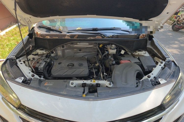 Used Buick Encore GX 2020 20T CVT Two-Wheel Drive Luxury Version Engine Bay
