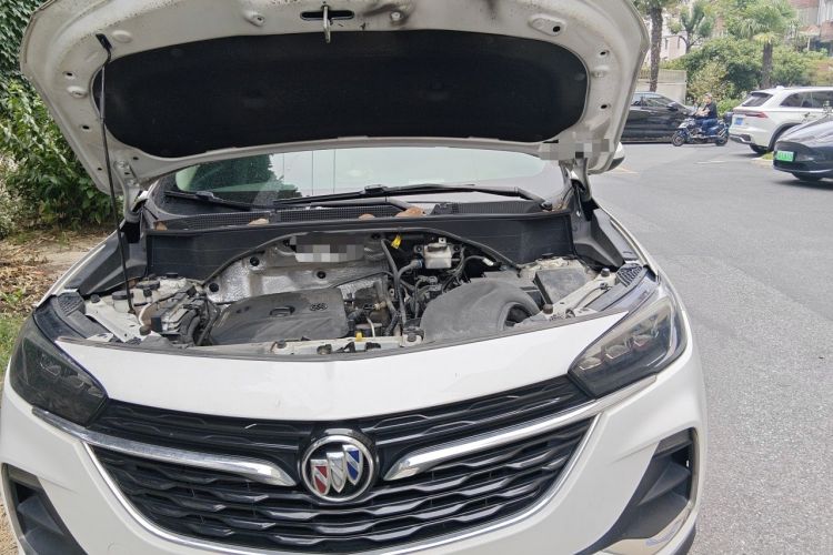Used Buick Encore GX 2020 20T CVT Two-Wheel Drive Luxury Version Engine Bay Left