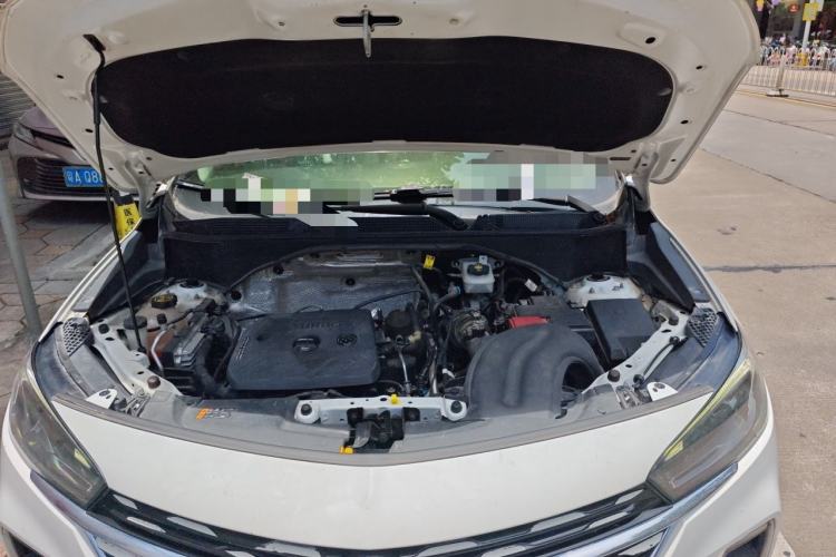 Used Buick Encore GX 2020 20T CVT Two-Wheel Drive Luxury Version Engine Bay