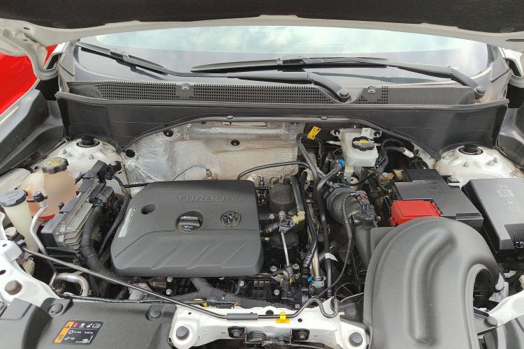 Used Buick Encore GX 2020 20T CVT Two-Wheel Drive Luxury Version Engine Bay