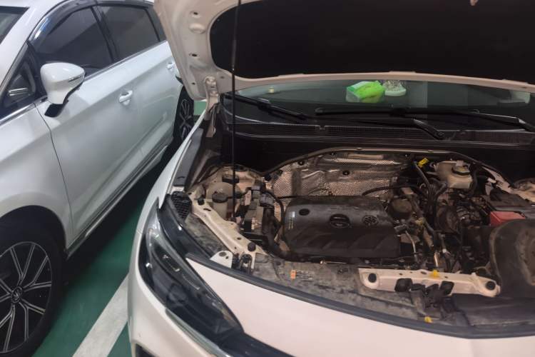 Used Buick Encore GX 2020 20T CVT Two-Wheel Drive Luxury Version Engine Bay Right