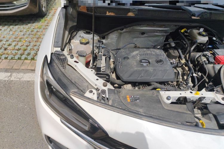 Used Buick Encore GX 2020 20T CVT Two-Wheel Drive Luxury Version Engine Bay Right