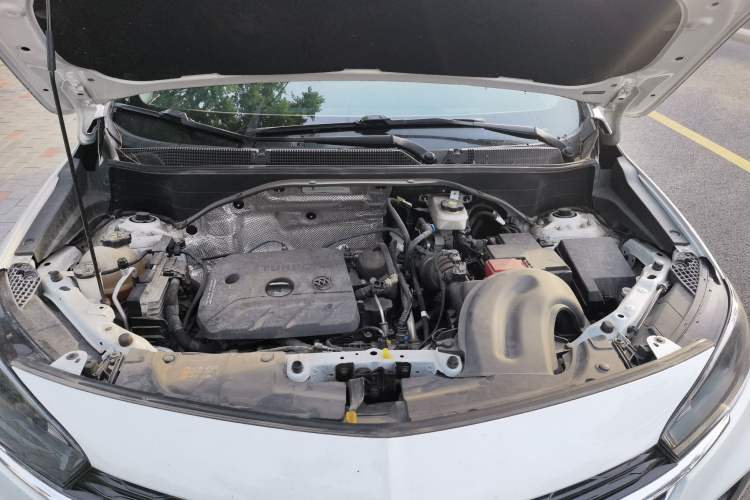 Used Buick Encore GX 2020 20T CVT Two-Wheel Drive Comfort Version Engine Bay