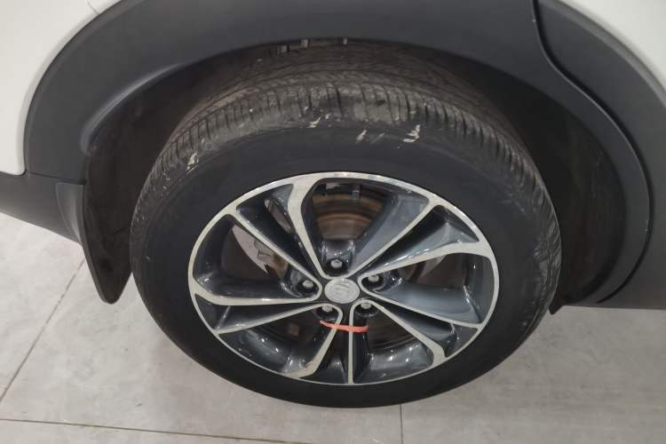 Used Buick Encore GX 2020 20T CVT Two-Wheel Drive Flagship Version Exterior 5