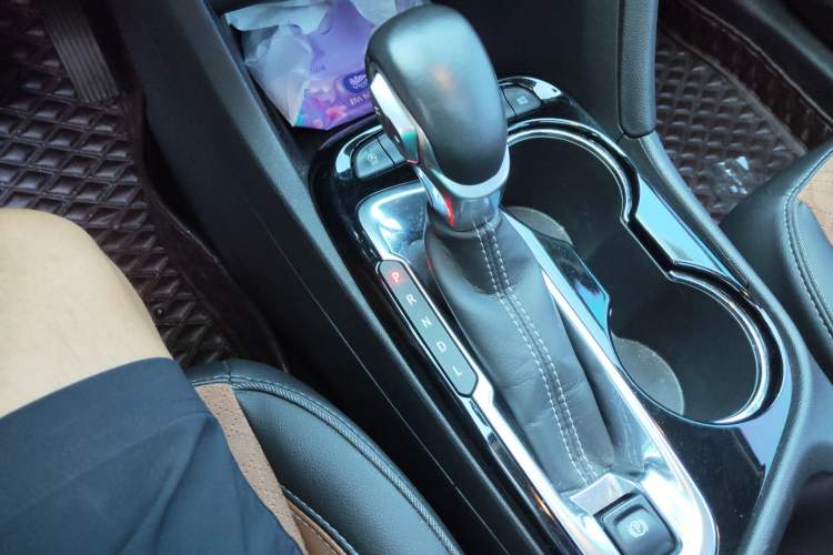 Used Buick Encore GX 2020 20T CVT Two-Wheel Drive Luxury Version Gear Lever