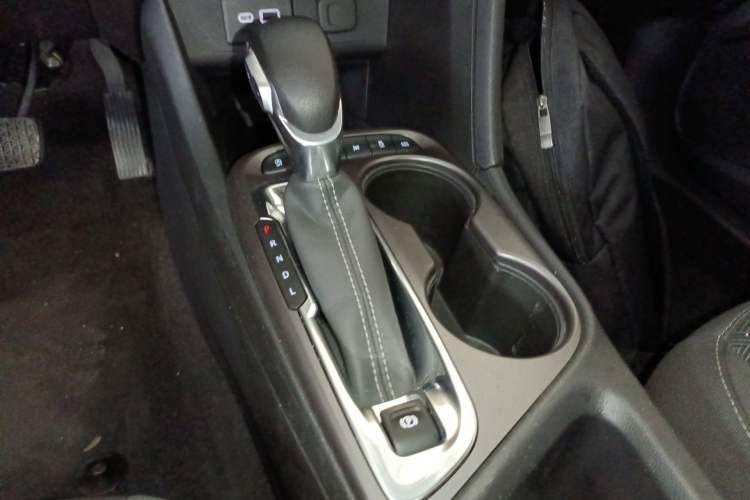 Used Buick Encore GX 2020 20T CVT Two-Wheel Drive Luxury Version Gear Lever
