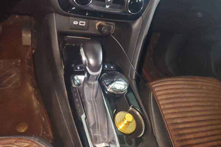 Used Buick Encore GX 2020 20T CVT Two-Wheel Drive Luxury Version Gear Lever