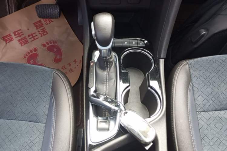 Used Buick Encore GX 2020 20T CVT Two-Wheel Drive Luxury Version Gear Lever