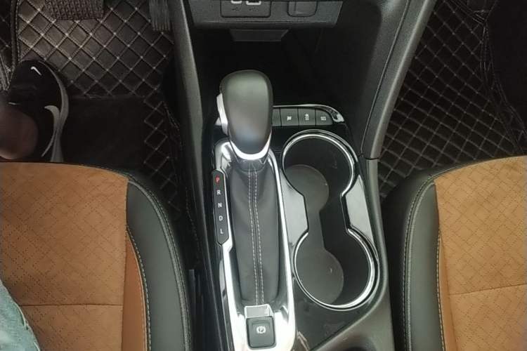 Used Buick Encore GX 2020 20T CVT Two-Wheel Drive Luxury Version Gear Lever