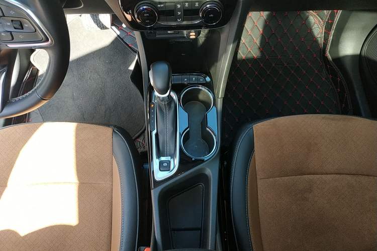 Used Buick Encore GX 2020 20T CVT Two-Wheel Drive Luxury Version Gear Lever