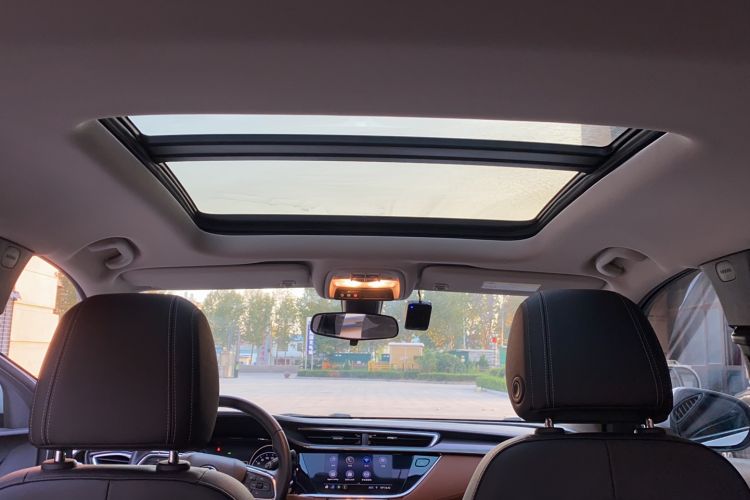 Used Buick Encore GX 2020 20T CVT Two-Wheel Drive Luxury Version Headliner