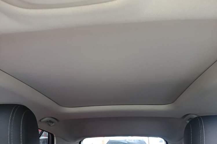 Used Buick Encore GX 2020 20T CVT Two-Wheel Drive Comfort Version Headliner