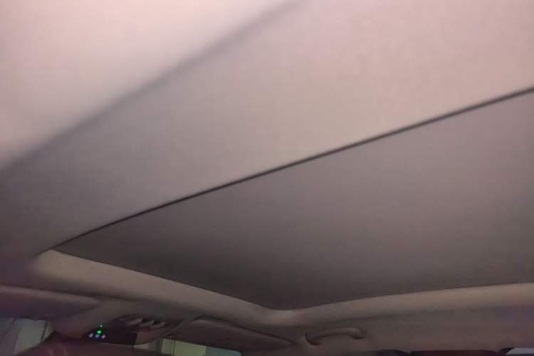 Used Buick Encore GX 2020 20T CVT Two-Wheel Drive Luxury Version Headliner