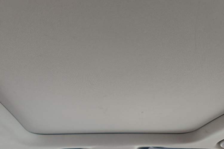 Used Buick Encore GX 2020 20T CVT Two-Wheel Drive Luxury Version Headliner