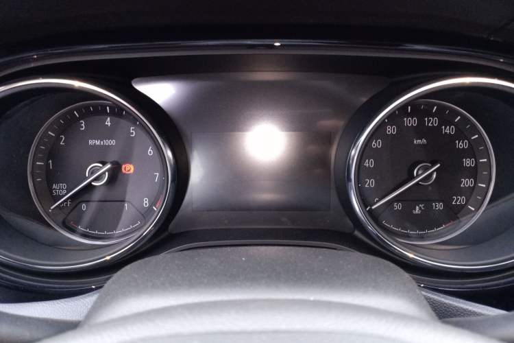 Used Buick Encore GX 2020 20T CVT Two-Wheel Drive Luxury Version Instrument Cluster
