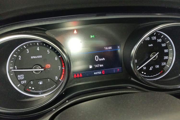 Used Buick Encore GX 2020 20T CVT Two-Wheel Drive Luxury Version Instrument Cluster