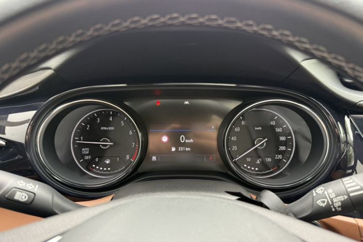 Used Buick Encore GX 2020 20T CVT Two-Wheel Drive Flagship Version Instrument Cluster