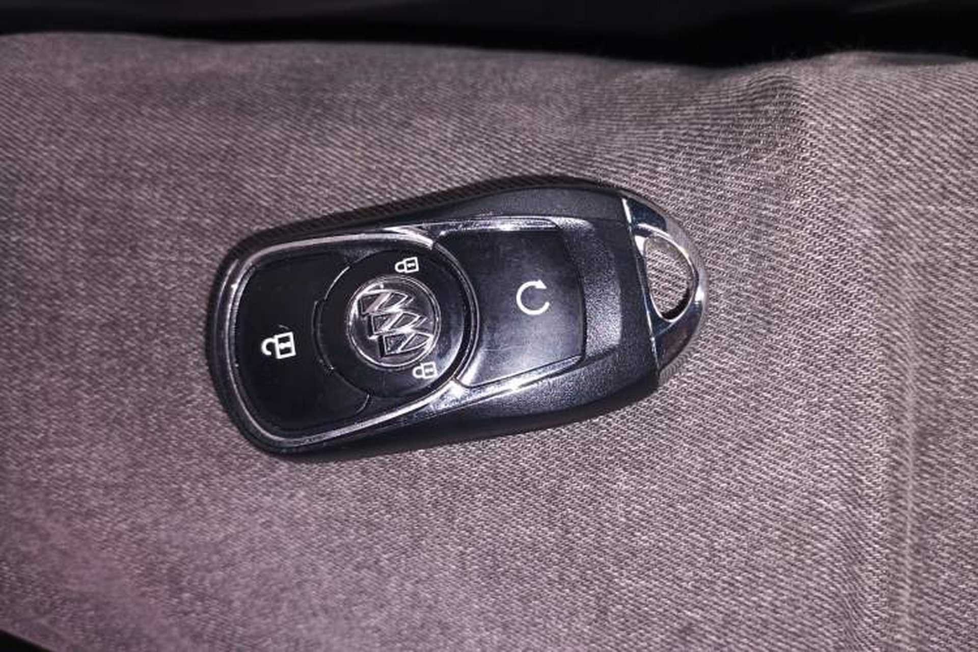 Used Buick Encore GX 2020 20T CVT Two-Wheel Drive Luxury Version Interior 1