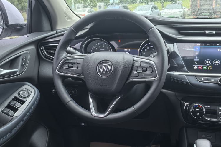Used Buick Encore GX 2020 20T CVT Two-Wheel Drive Luxury Version Interior 3
