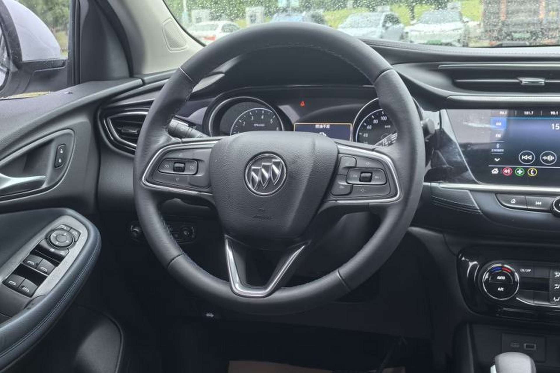 Used Buick Encore GX 2020 20T CVT Two-Wheel Drive Luxury Version Interior 3