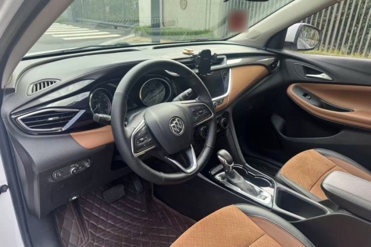 Used Buick Encore GX 2020 20T CVT Two-Wheel Drive Luxury Version Interior 5
