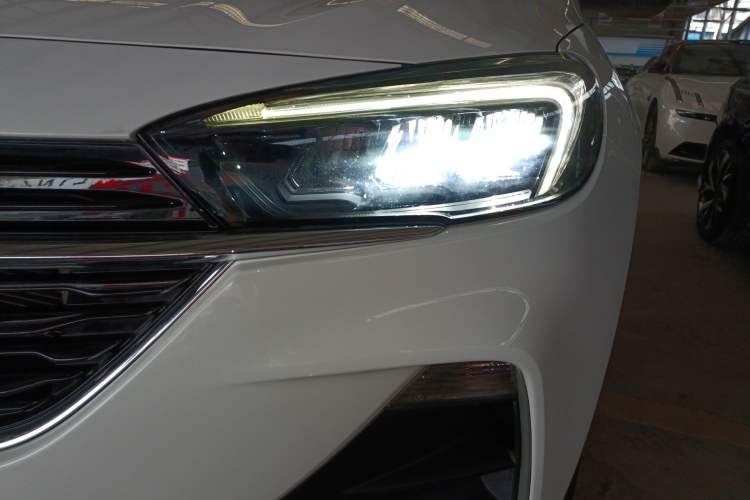 Used Buick Encore GX 2020 20T CVT Two-Wheel Drive Luxury Version Left Front Headlight
