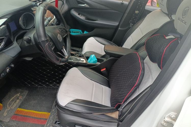 Used Buick Encore GX 2020 20T CVT Two-Wheel Drive Luxury Version Left Front Seat